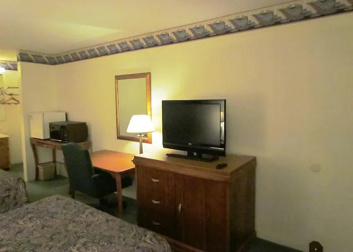 Travel Inn & Suites