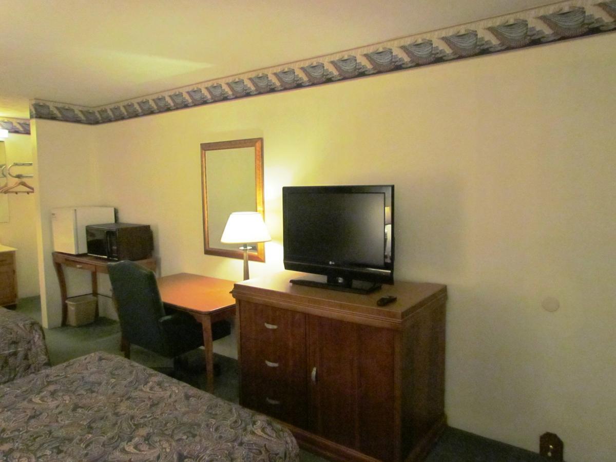 Travel & 3* Frankfort